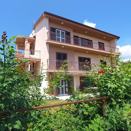 Apartments Lada 1217 Premantura Bagian luar foto